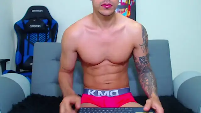 Tristan-bm online show from 8, 1, 2025