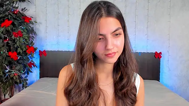 Milana Crystal  online show from 12, 1, 2025