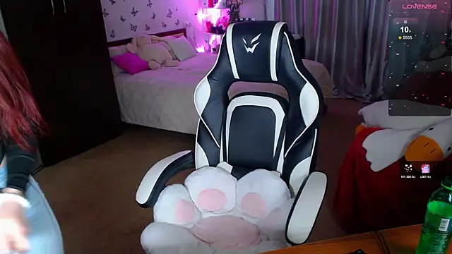 Snapshot of Sidney_blush chatting on 13, 3, 2026 Sidney blush online show from 13, 3, 2026