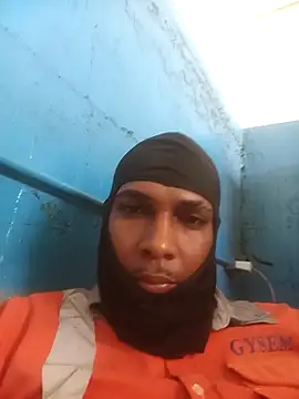 lapercataa online show from 10, 3, 2025