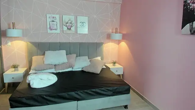 zara  sweet online show from 12, 3, 2026