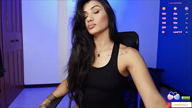 Dannawells online show from 7, 12, 2024