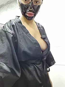 Snapshot of Esmertarcinim chatting on 19, 10, 2025 Esmertarcinim online show from 19, 10, 2025