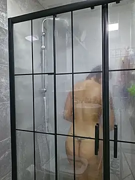 Snapshot of Esmertarcinim chatting on 2, 11, 2025 Esmertarcinim online show from 2, 11, 2025