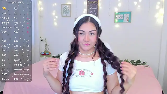 Snapshot of cute_baby5 chatting on 29, 1, 2025 cute baby5 online show from 29, 1, 2025