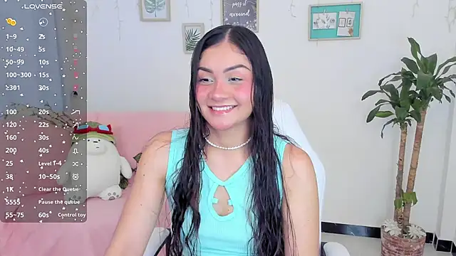 Snapshot of cute_baby5 chatting on 25, 2, 2025 cute baby5 online show from 25, 2, 2025