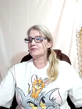 irinamaux online show from 25, 1, 2025