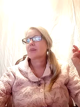 irinamaux online show from 5, 2, 2025