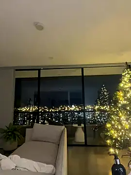 Brunettexio online show from 21, 12, 2025