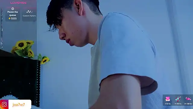 Levii Ackermann online show from 2, 3, 2026