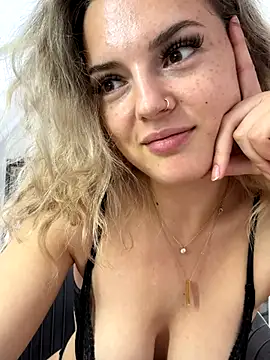 LexyGold online show from 14, 9, 2025