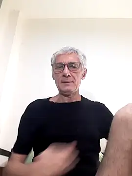 BIGUNCUTHARDCOCK online show from 24, 2, 2025