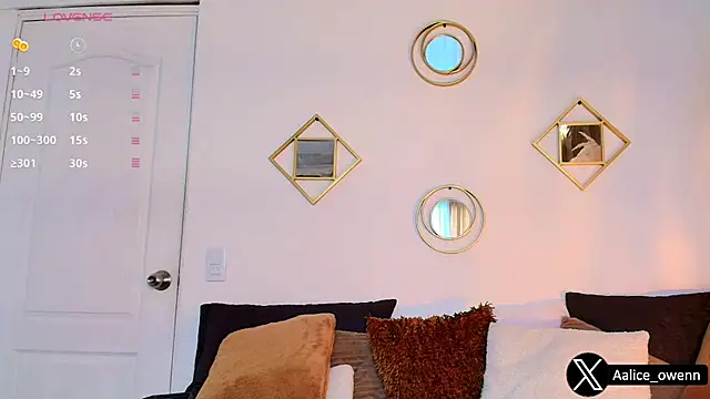 Aliceowenn online show from 17, 9, 2025