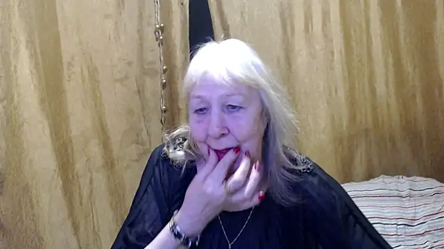  Estelitta 5 online show from 26, 2, 2025