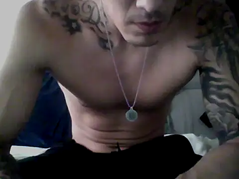 Snapshot of Skater29xx2 chatting on 12, 2, 2025 Skater29xx2 online show from 12, 2, 2025