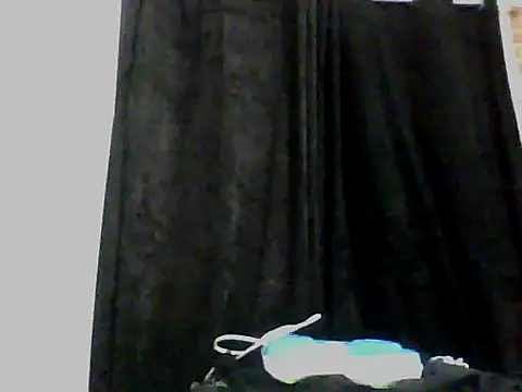 Snapshot of Skater29xx2 chatting on 27, 2, 2025 Skater29xx2 online show from 27, 2, 2025