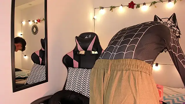 Tomy Rox online show from 13, 1, 2025