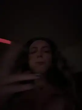 Snapshot of greedybratt chatting on 21, 10, 2025 greedybratt online show from 21, 10, 2025