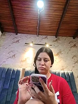 Snapshot of Arii_Vga chatting on 30, 11, 2025 Arii Vga online show from 30, 11, 2025