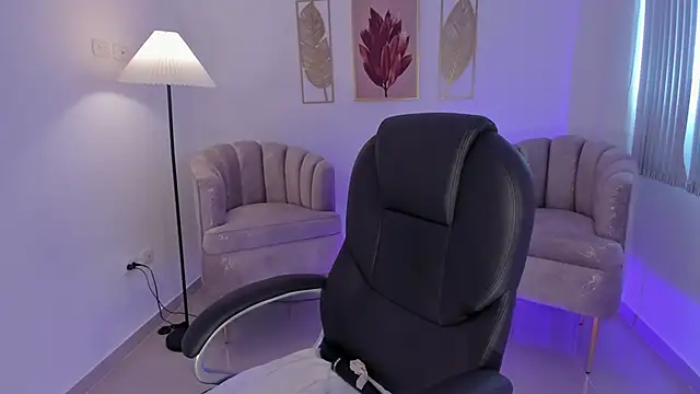 Aida adams online show from 19, 10, 2025