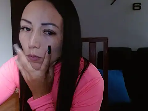 Laura martin  online show from 25, 1, 2025
