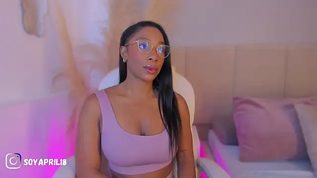 Snapshot of aprilebony_ chatting on 7, 4, 2026 aprilebony online show from 7, 4, 2026