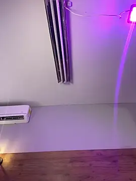 Snapshot of DeboraEvans chatting on 3, 2, 2026 DeboraEvans online show from 3, 2, 2026