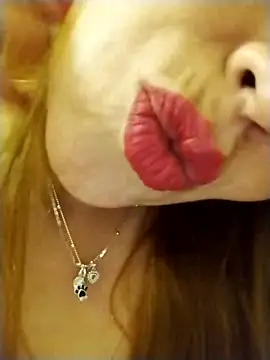 edithhermosa online show from 8, 3, 2025