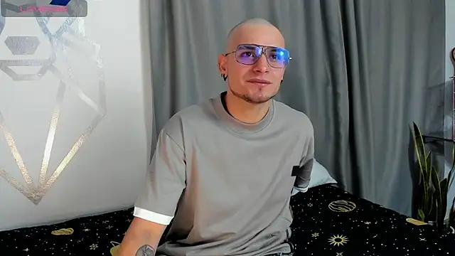 Aron-santoro online show from 24, 12, 2024