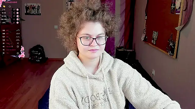 Snapshot of Sashy_Way chatting on 18, 12, 2024 Sashy Way online show from 18, 12, 2024