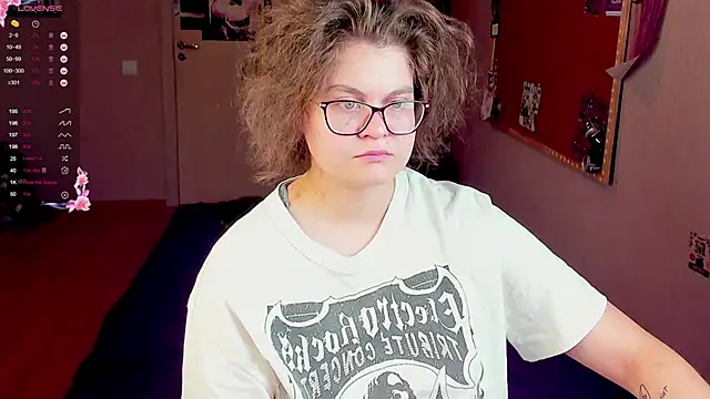 Snapshot of Sashy_Way chatting on 11, 1, 2025 Sashy Way online show from 11, 1, 2025