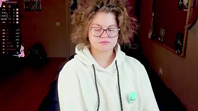 Snapshot of Sashy_Way chatting on 11, 2, 2025 Sashy Way online show from 11, 2, 2025