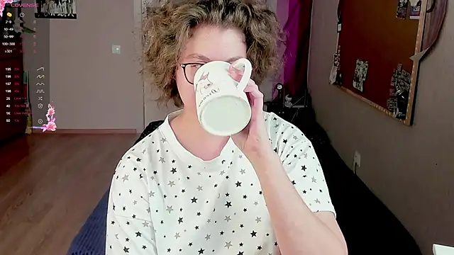 Snapshot of Sashy_Way chatting on 13, 2, 2025 Sashy Way online show from 13, 2, 2025