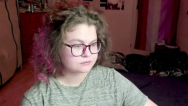 Snapshot of Sashy_Way chatting on 8, 10, 2025 Sashy Way online show from 8, 10, 2025