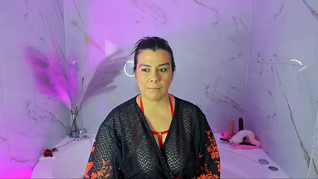 martina foxy  online show from 2, 2, 2025