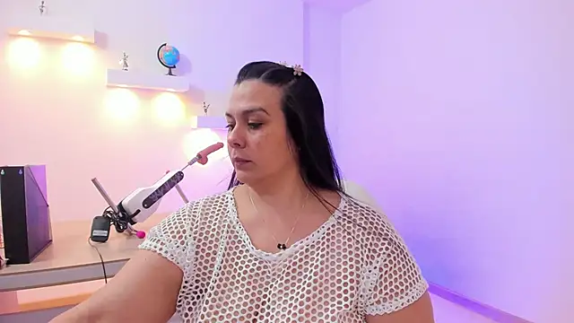 Snapshot of martina_foxy_ chatting on 18, 10, 2025 martina foxy online show from 18, 10, 2025