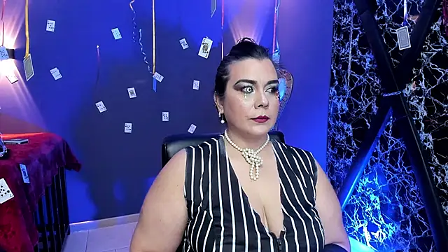 Snapshot of martina_foxy_ chatting on 24, 10, 2025 martina foxy online show from 24, 10, 2025