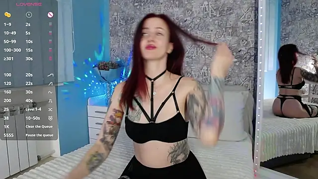 Snapshot of ElisaJane chatting on 26, 2, 2026 ElisaJane online show from 26, 2, 2026