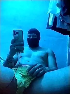 Snapshot of Woofer_dick chatting on 16, 11, 2025 Woofer dick online show from 16, 11, 2025