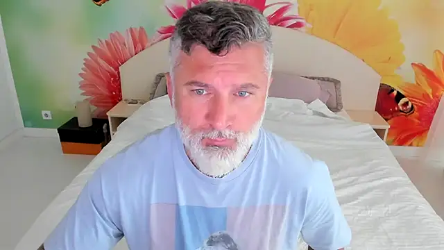 Snapshot of BlowMyXXL chatting on 14, 11, 2025 BlowMyXXL online show from 14, 11, 2025