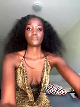 Snapshot of Fanclubbbbb chatting on 12, 10, 2025 Fanclubbbbb online show from 12, 10, 2025