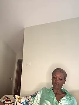 Snapshot of Fanclubbbbb chatting on 11, 11, 2025 Fanclubbbbb online show from 11, 11, 2025