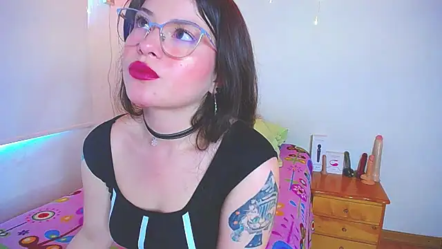 juli05star20 online show from 16, 1, 2025