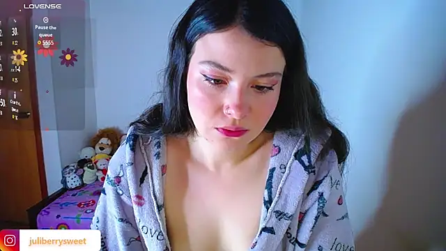 juli05star20 online show from 10, 10, 2025