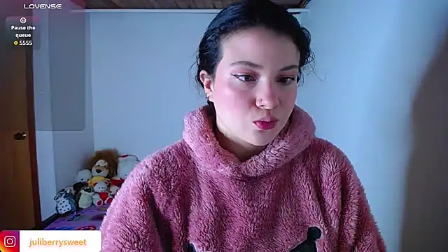 juli05star20 online show from 15, 10, 2025