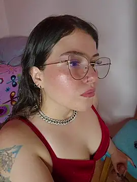 Snapshot of juli05star20 chatting on 19, 2, 2026 juli05star20 online show from 19, 2, 2026