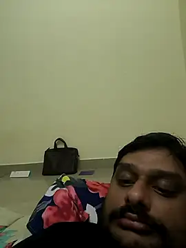 Snapshot of sri995955 chatting on 18, 12, 2024 sri995955 online show from 18, 12, 2024