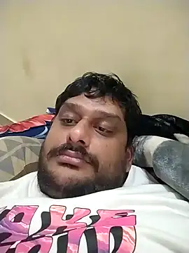 Snapshot of sri995955 chatting on 24, 12, 2024 sri995955 online show from 24, 12, 2024