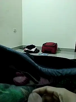 Snapshot of sri995955 chatting on 13, 2, 2025 sri995955 online show from 13, 2, 2025