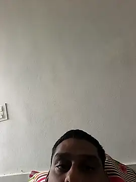 Snapshot of sri995955 chatting on 28, 11, 2025 sri995955 online show from 28, 11, 2025